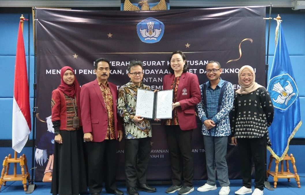 Lina Alumni Teknik Informatika Untar Pertama Raih Gelar Guru Besar