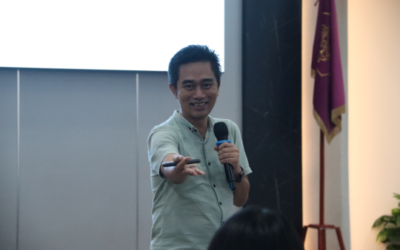 Mengulik Rahasia AI yang Memahami Bahasa Manusia di Kuliah Tamu FTI Untar