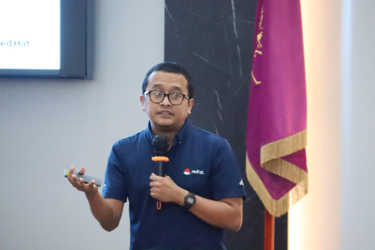 Berita – Kuliah Tamu Red Hat OpenShift-1