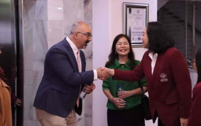 Kehadiran Profesor Carnegie Mellon University Qatar Warnai Yudisium FTI UNTAR 2026